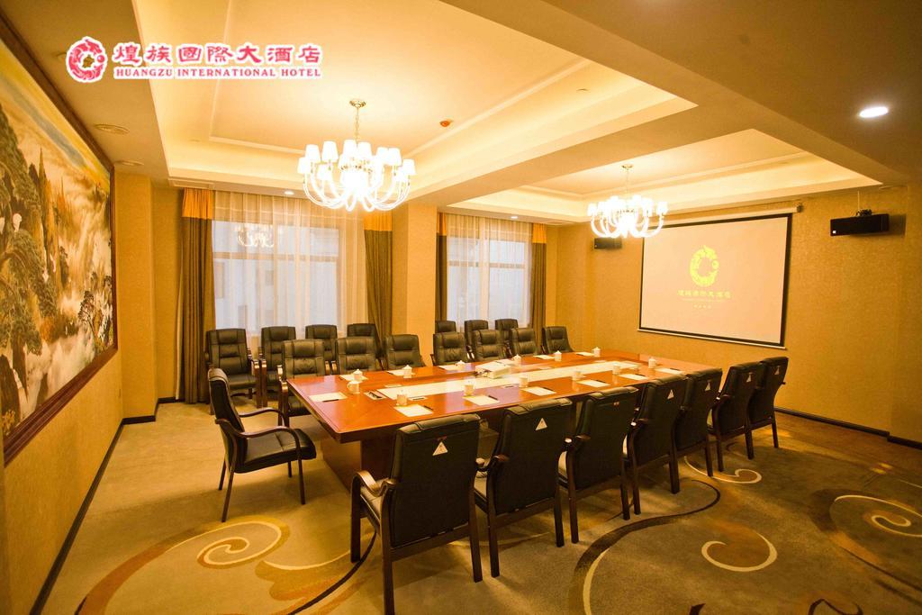 Huangzu International Hotel Huaihua Exterior photo
